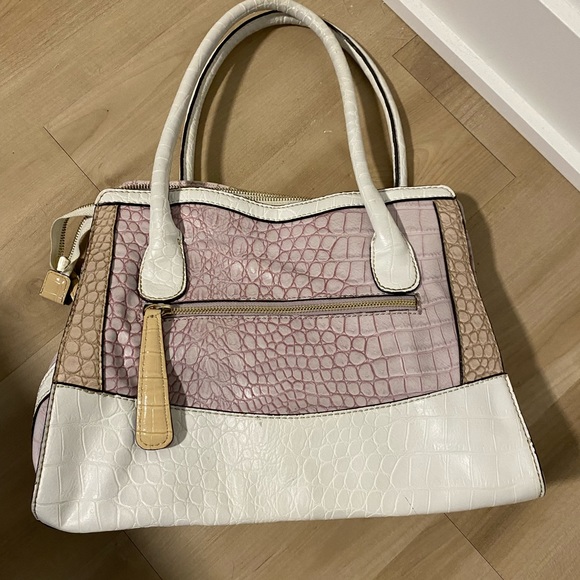 Guess Purse - Picture 2 of 4